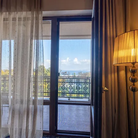 Otel Primoretz Grand &