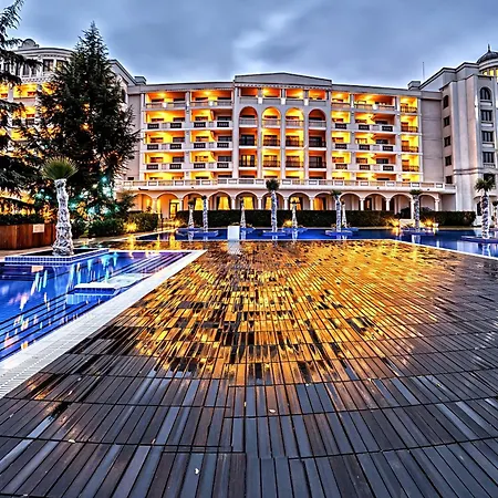 Primoretz Grand & 5* ブルガス