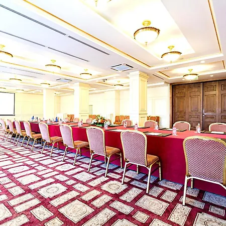 Primoretz Grand & 5*