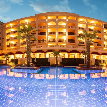 Primoretz Grand & 5*