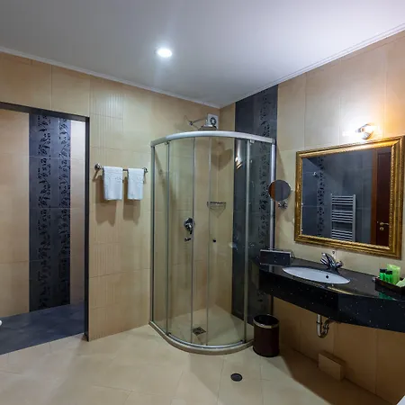 ホテル Primoretz Grand & 5*